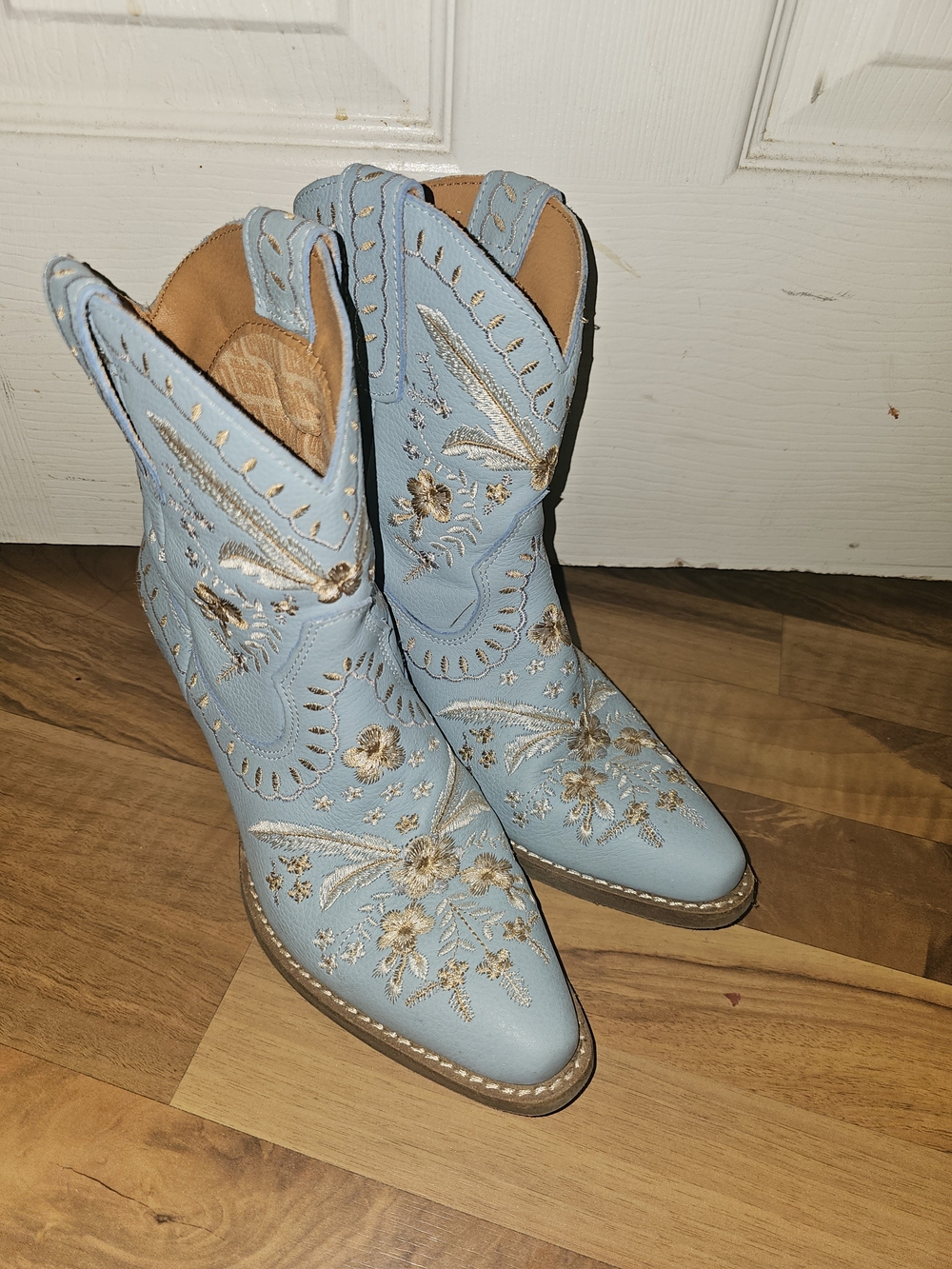 dingo Light Blue Embroidered Western Booties